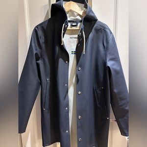 Stutterheim Stockholm Raincoat Men’s Small Navy